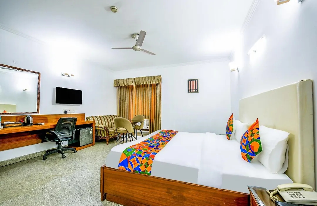 Hotel Exotica Leisure Valley, Gurgaon-1