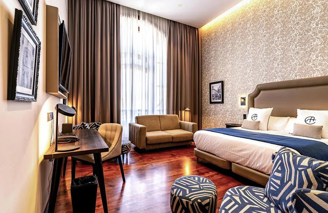 Boutique Hotel Cordial Plaza Mayor De Santa Ana-1