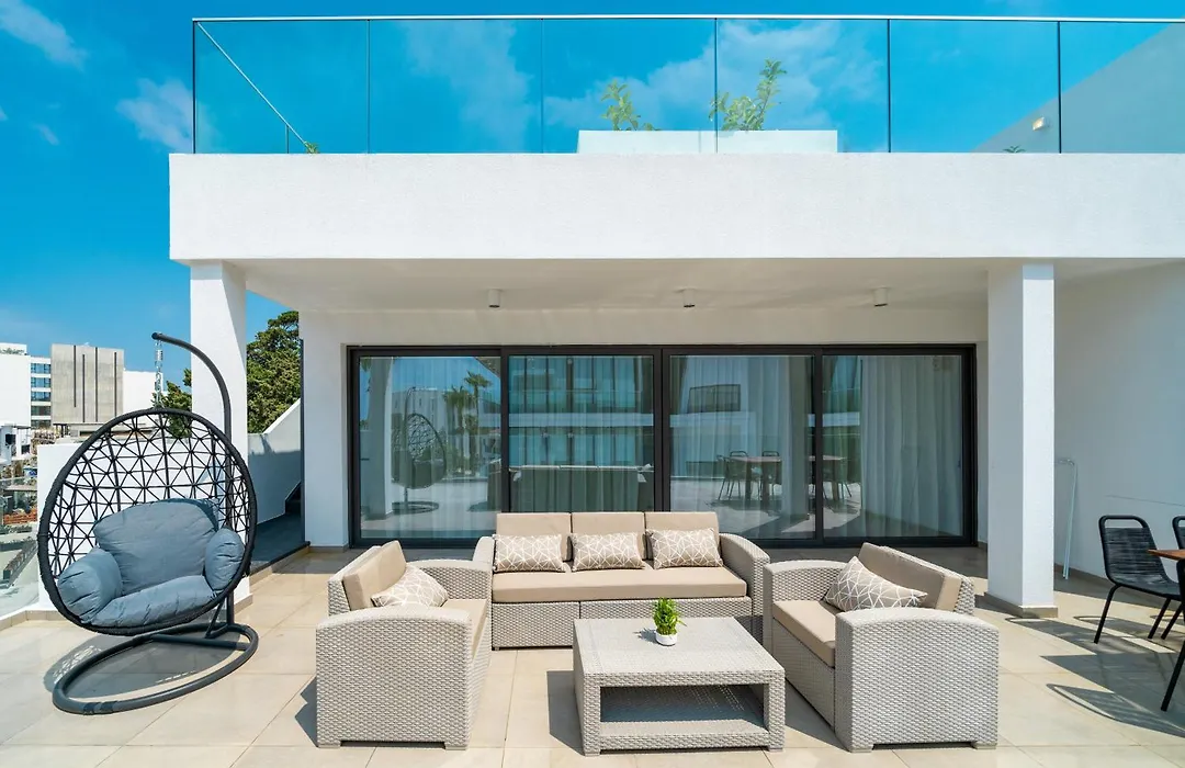 Silver Park By Deserve-1