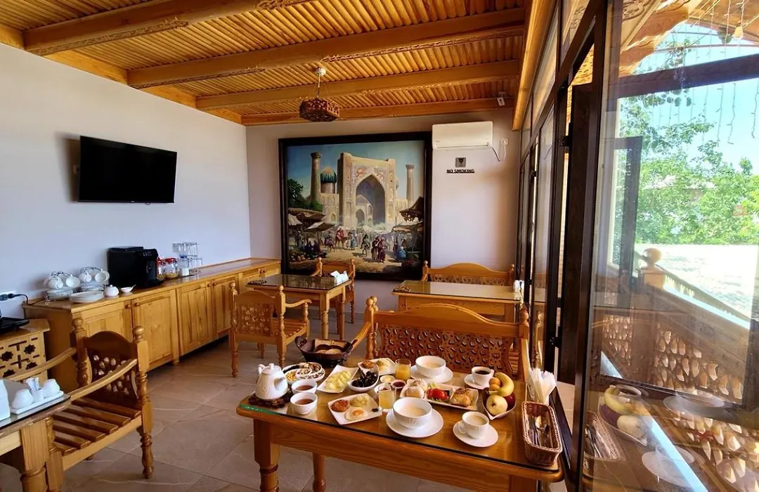 Hanifa Guesthouse-1