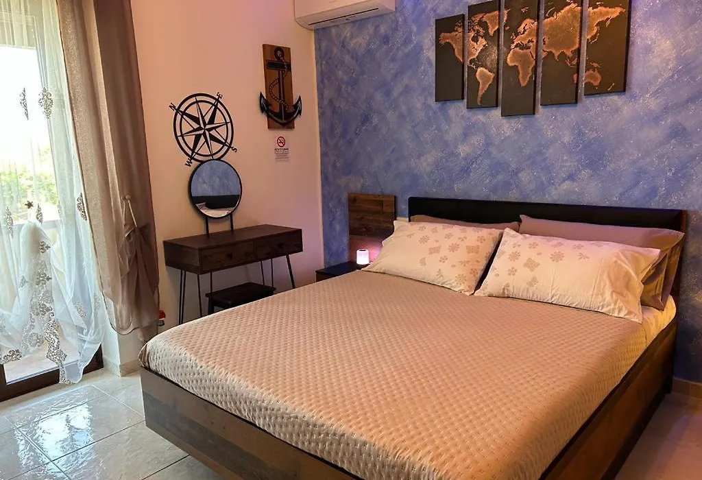 Triangolo Delle Bermuda B&B-1