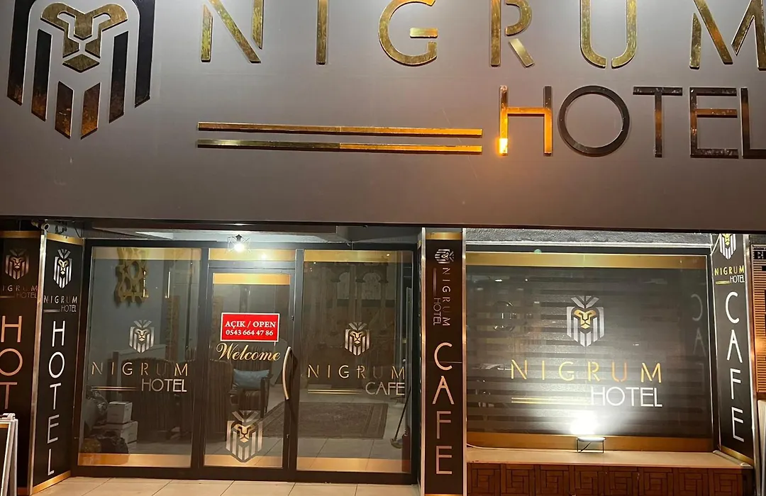 Nigrum Hotel-1