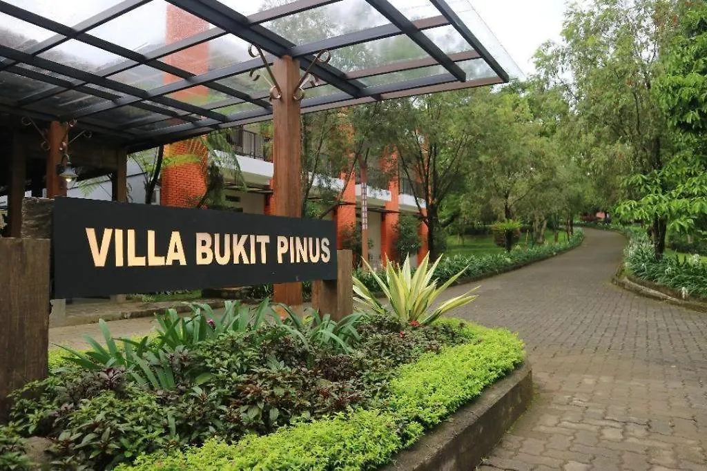 Villa Bukit Pinus-1