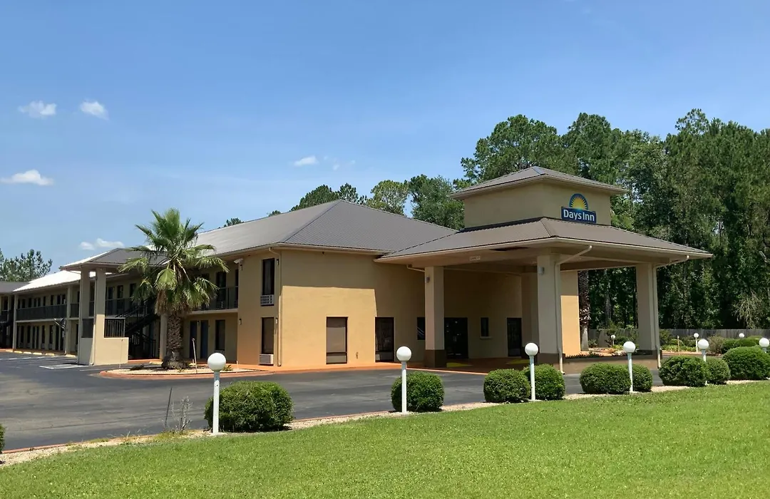 Days Inn By Wyndham Lake City I-10-1