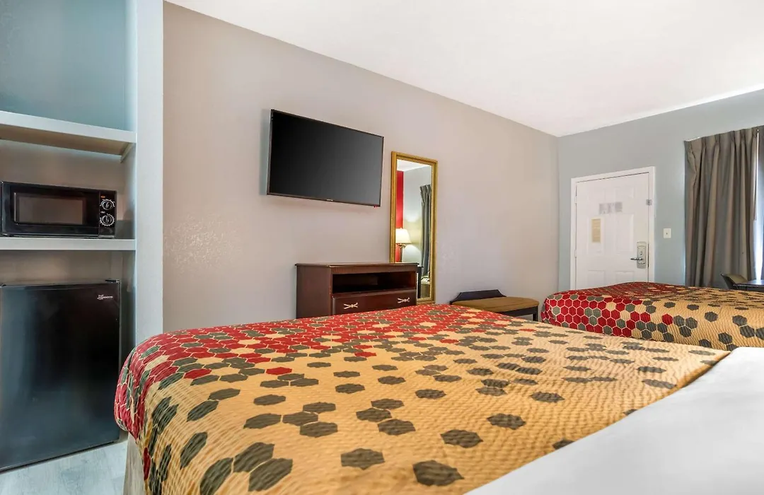 Econo Lodge Inn & Suites Philadelphia Ms-1