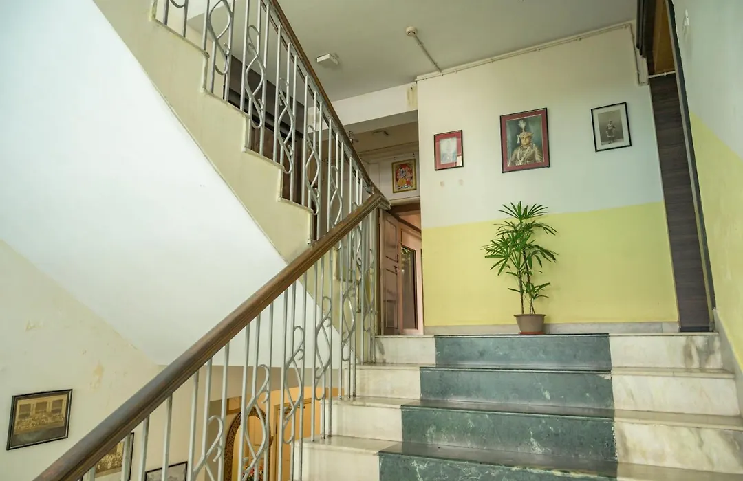 Pallavi International-1
