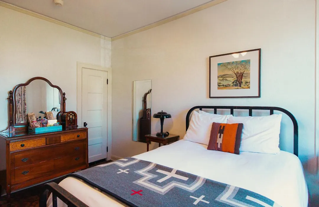 Hotel Congress-1