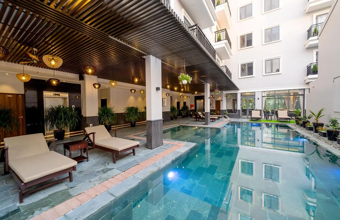 Eco Lux Riverside Hotel & Spa-1