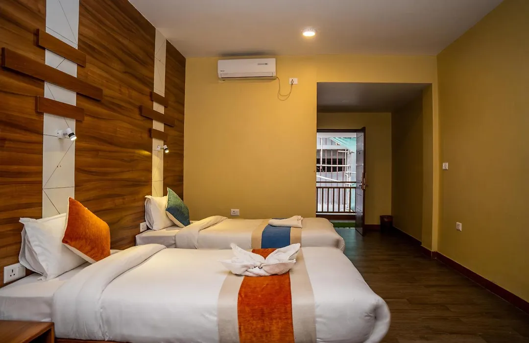Hotel Glory Garden-1