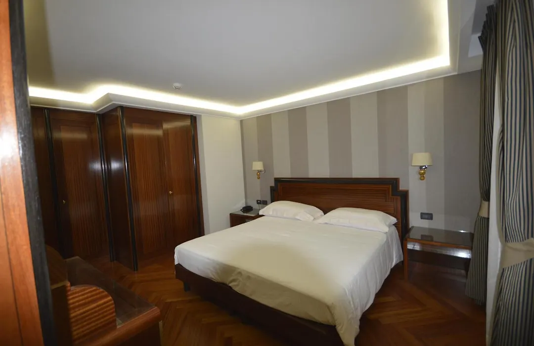 Villa Madonna-1