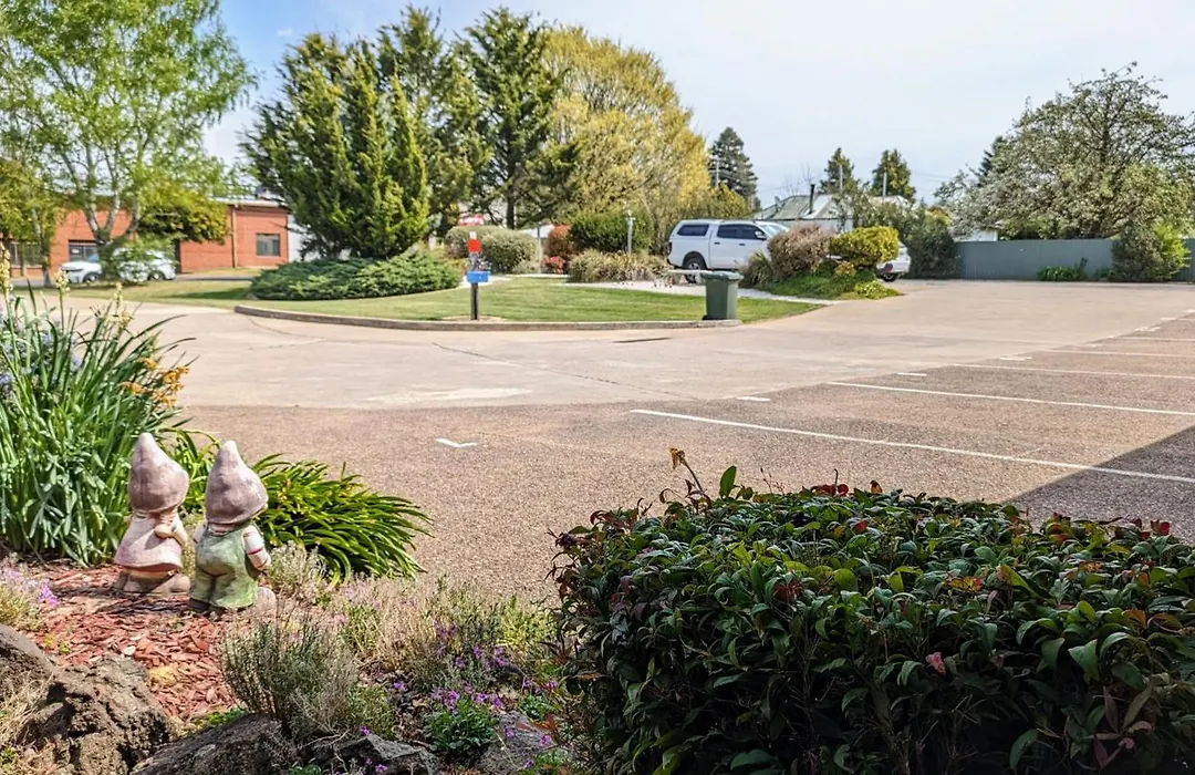 Highlands Motor Inn-1