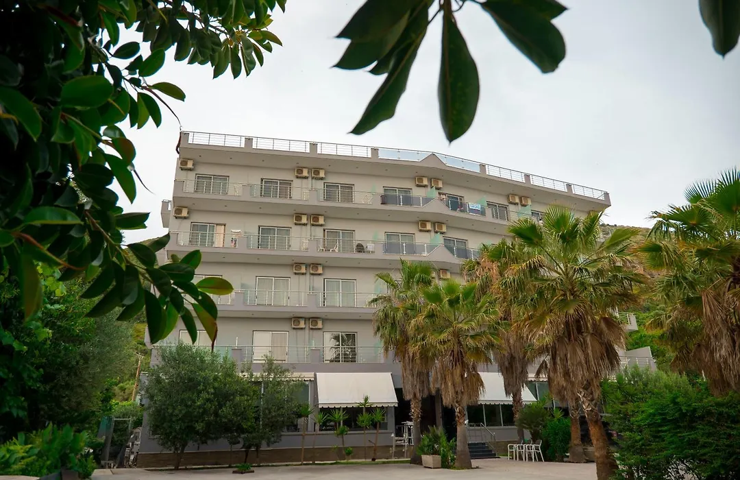Hotel Blue Days-1