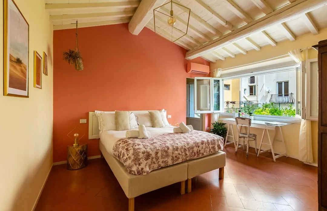 Secret Garden Firenze B&B-1