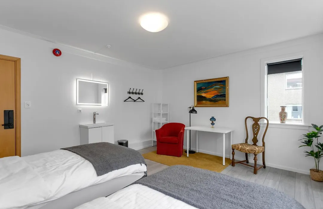 Floki By Guesthouse Reykjavik-1