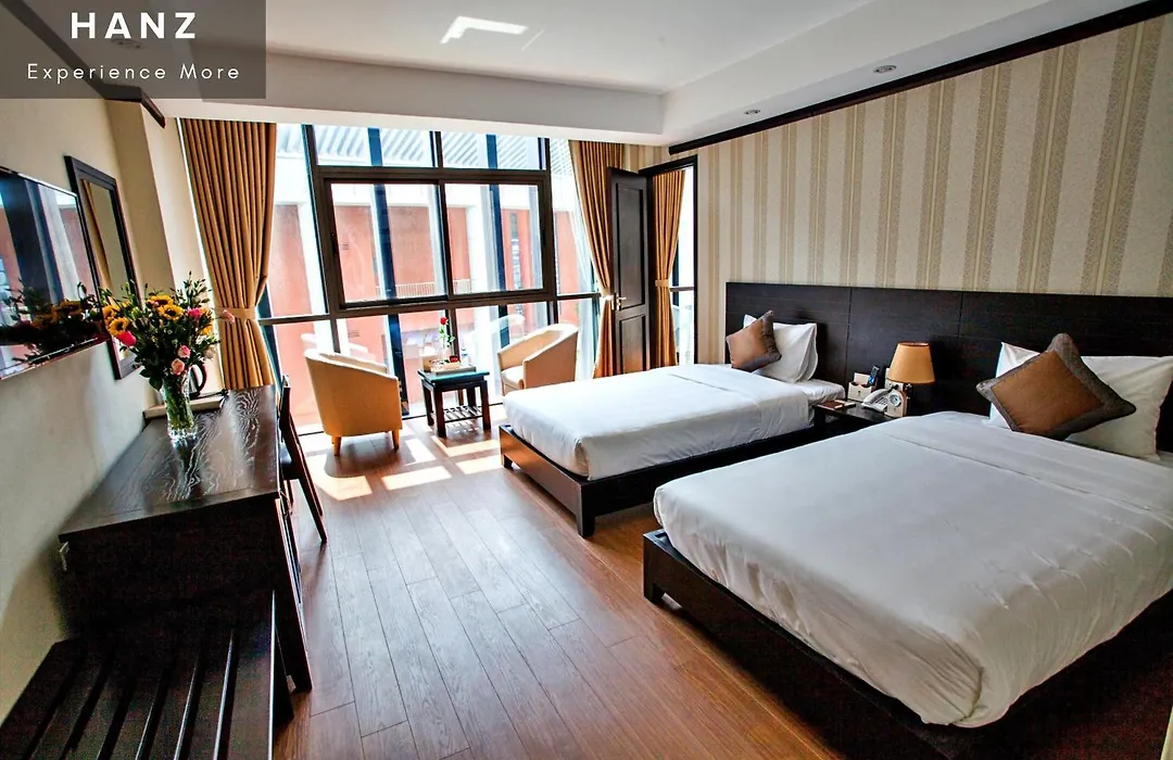 S79 Top Hotel-1