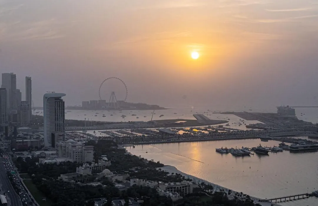 Avani Plus Palm View Dubai Suites-1