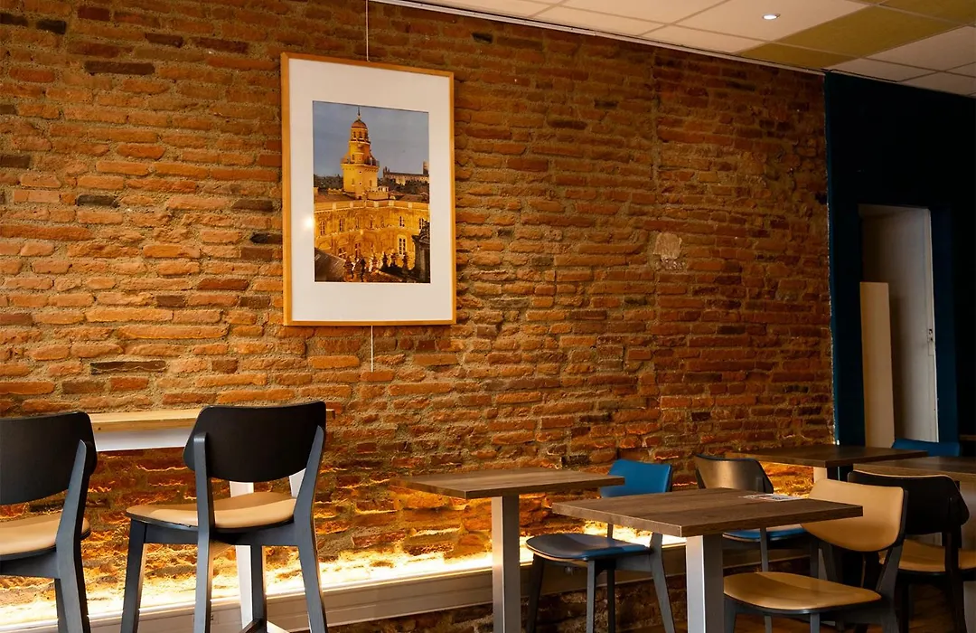 Le Clocher De Rodez Centre Gare-1