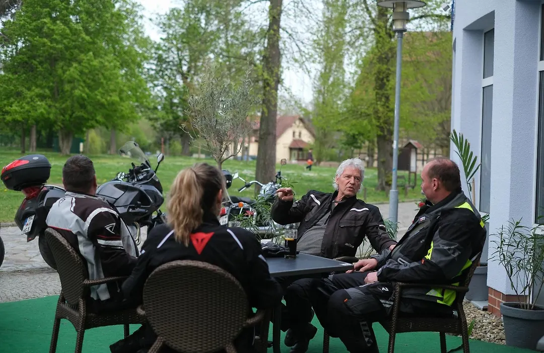 Hotel&Restaurant am Schlosspark-1