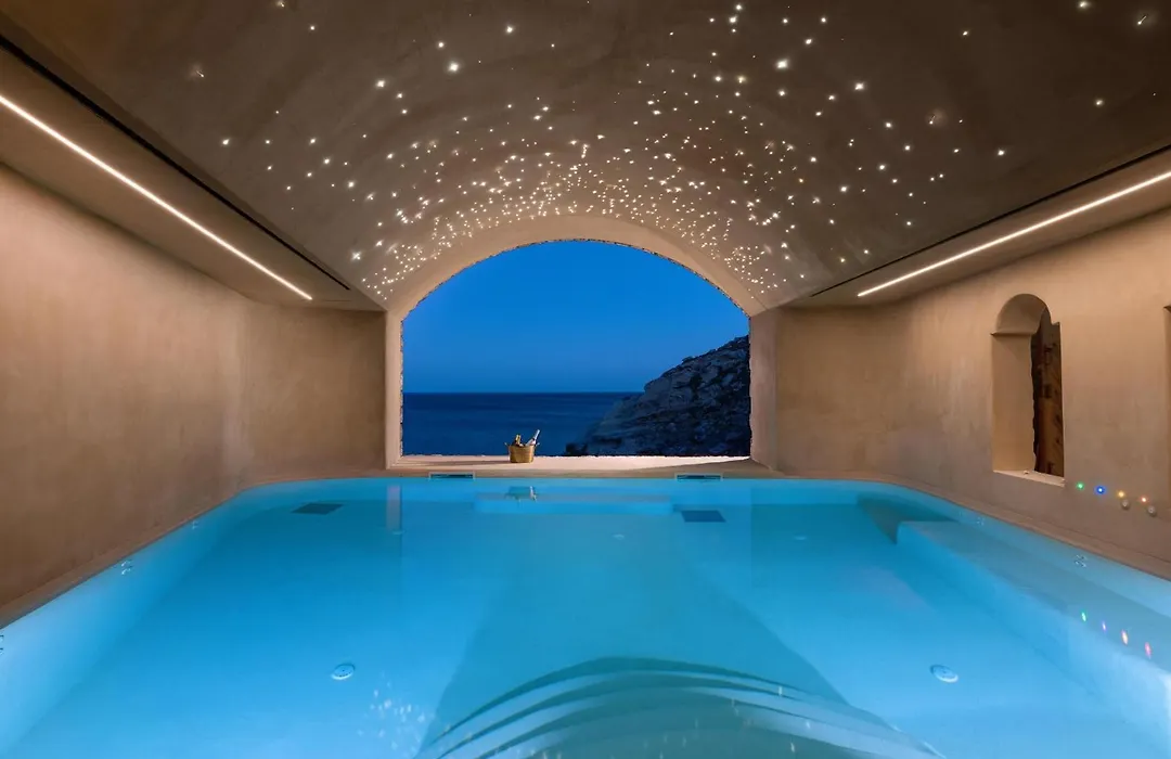 Stone Luxury Suites - Adults Only-1