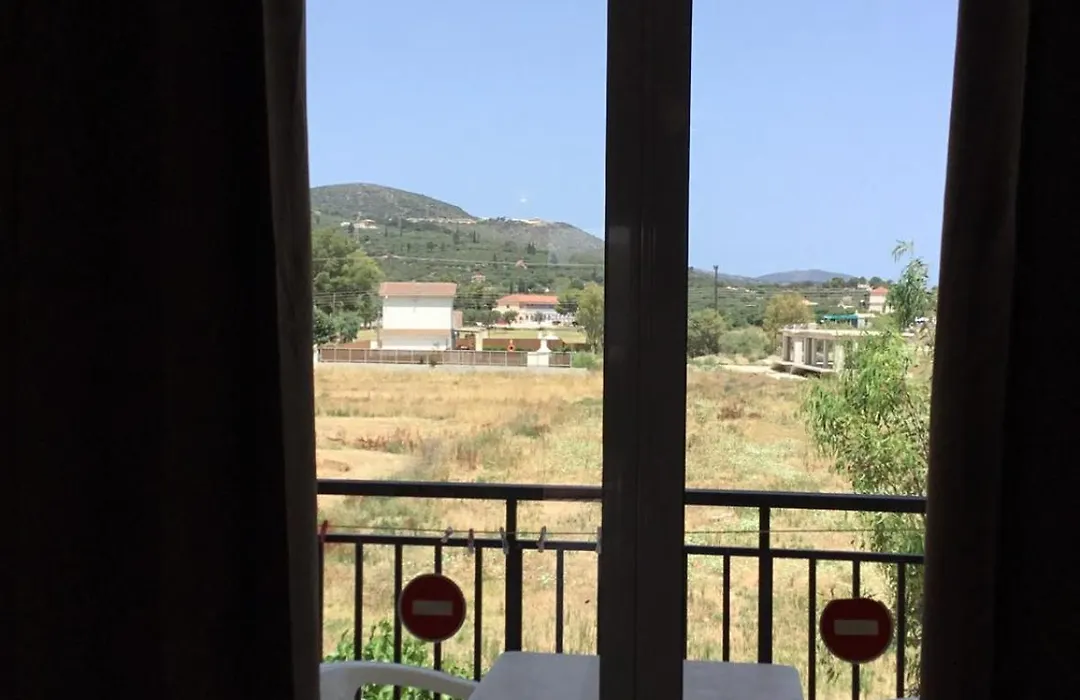 Pothos Hotel Alykes-1
