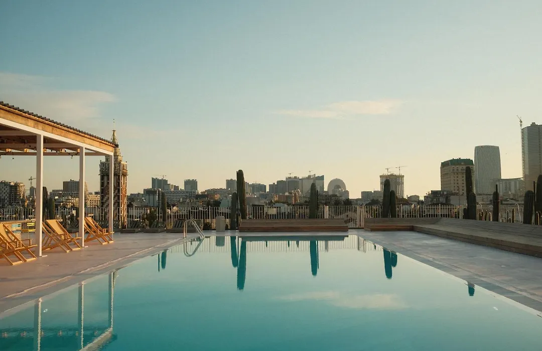 Rooms Hotel Batumi-1