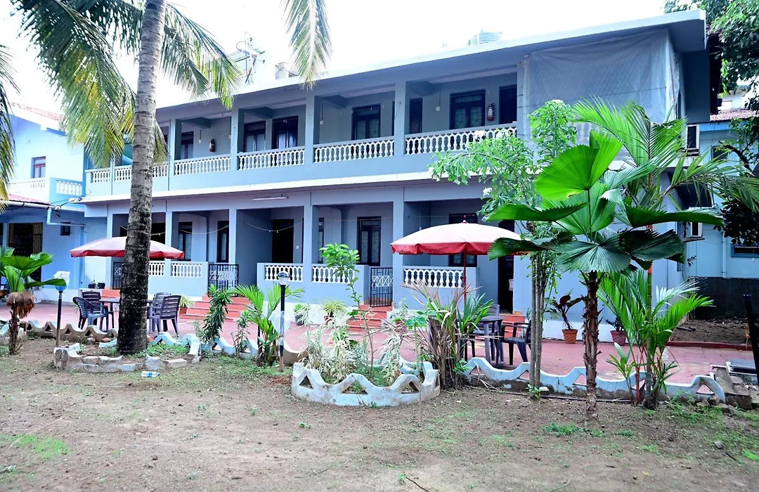 Clinton Guest House Colva-1