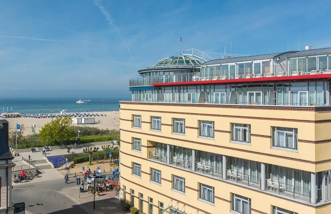 Strand-Hotel Hübner-1