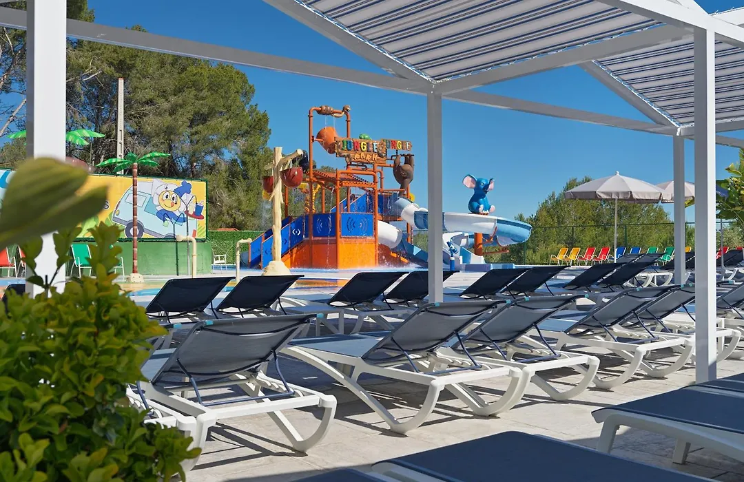 H10 Mediterranean Village-1