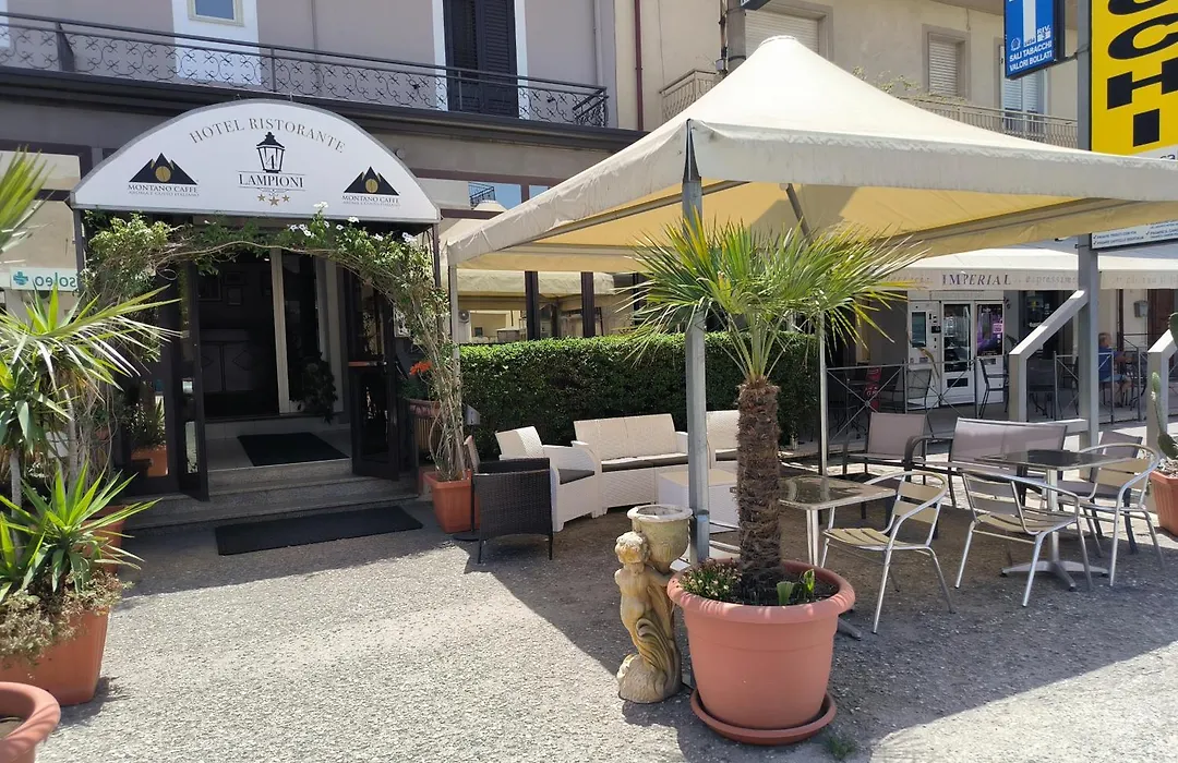 Hotel 4 Lampioni-1