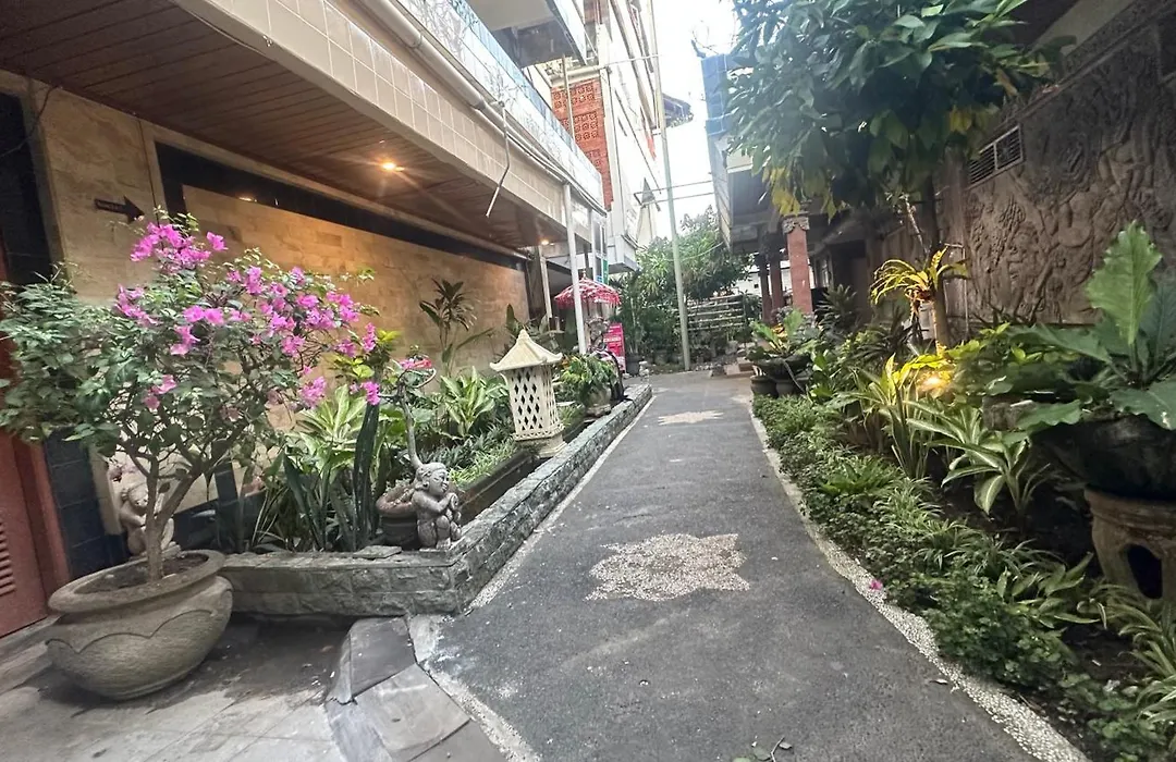 Abian Srama Hotel And Spa-1