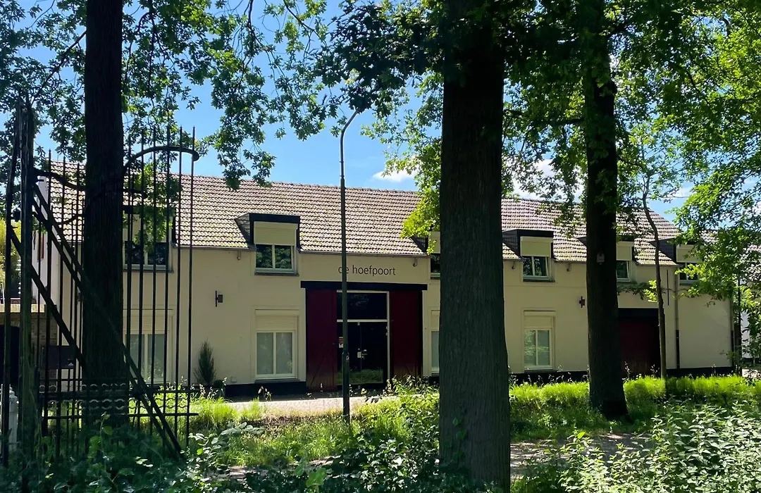 Hotel De Hoefpoort-1
