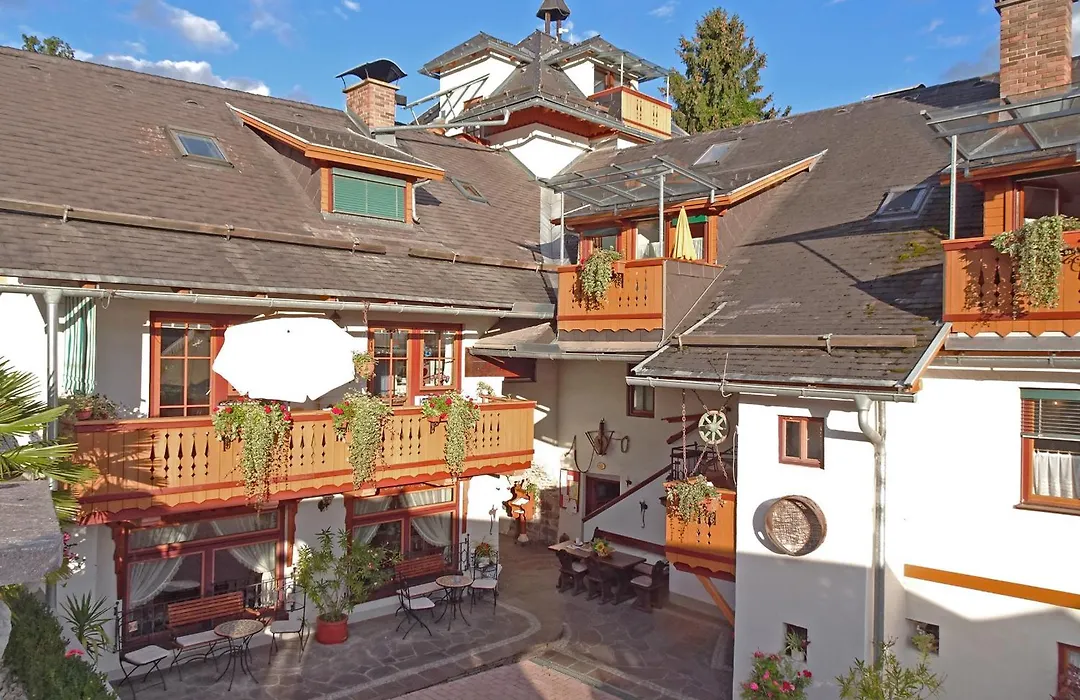 Staudacher Hof-Das Romantische Haus-1