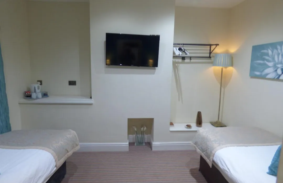 Wheldale Hotel-1