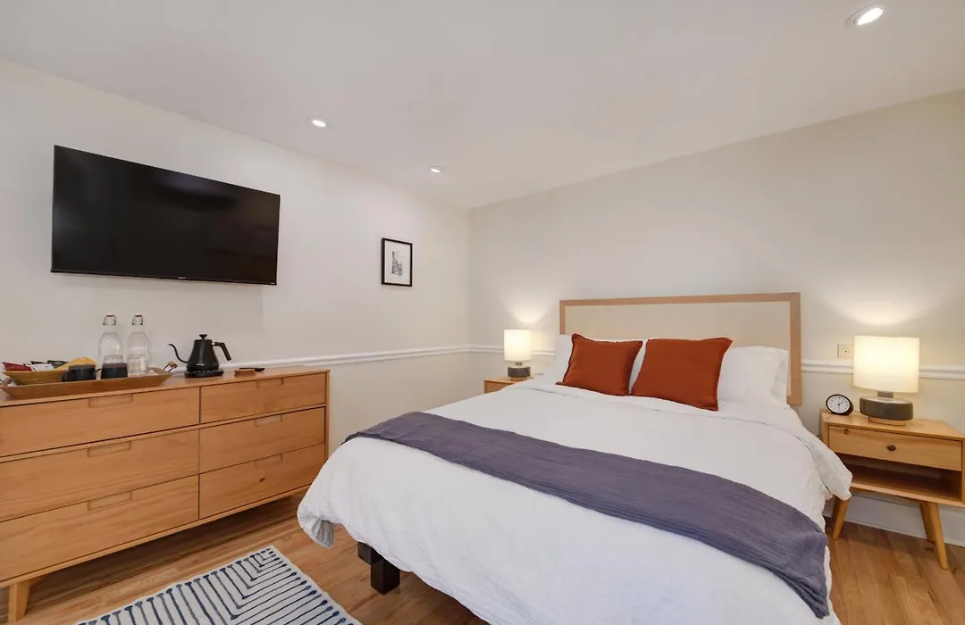 Boulder Guest House-1