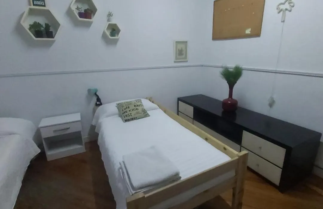 Cerca De Todo Habitaciones-1