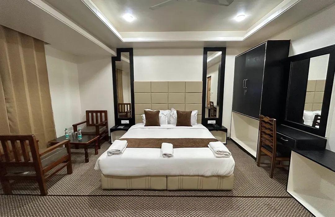 Fair Mount, Airport Road, Humhama Srinagar-1