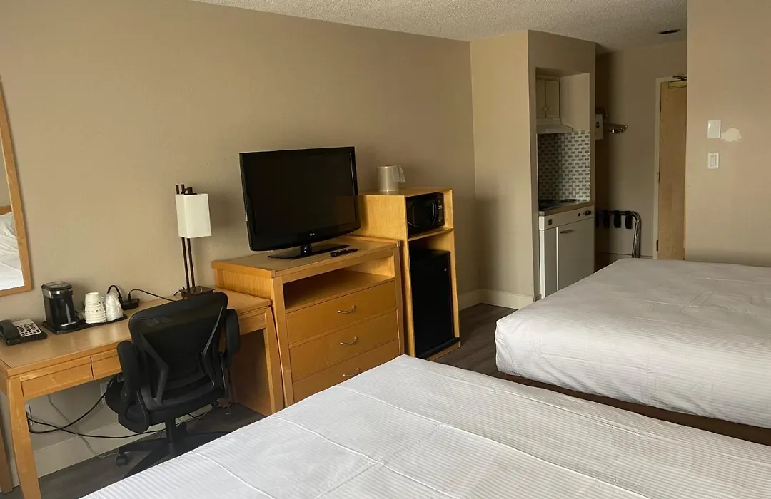 Chelsea Inn-1