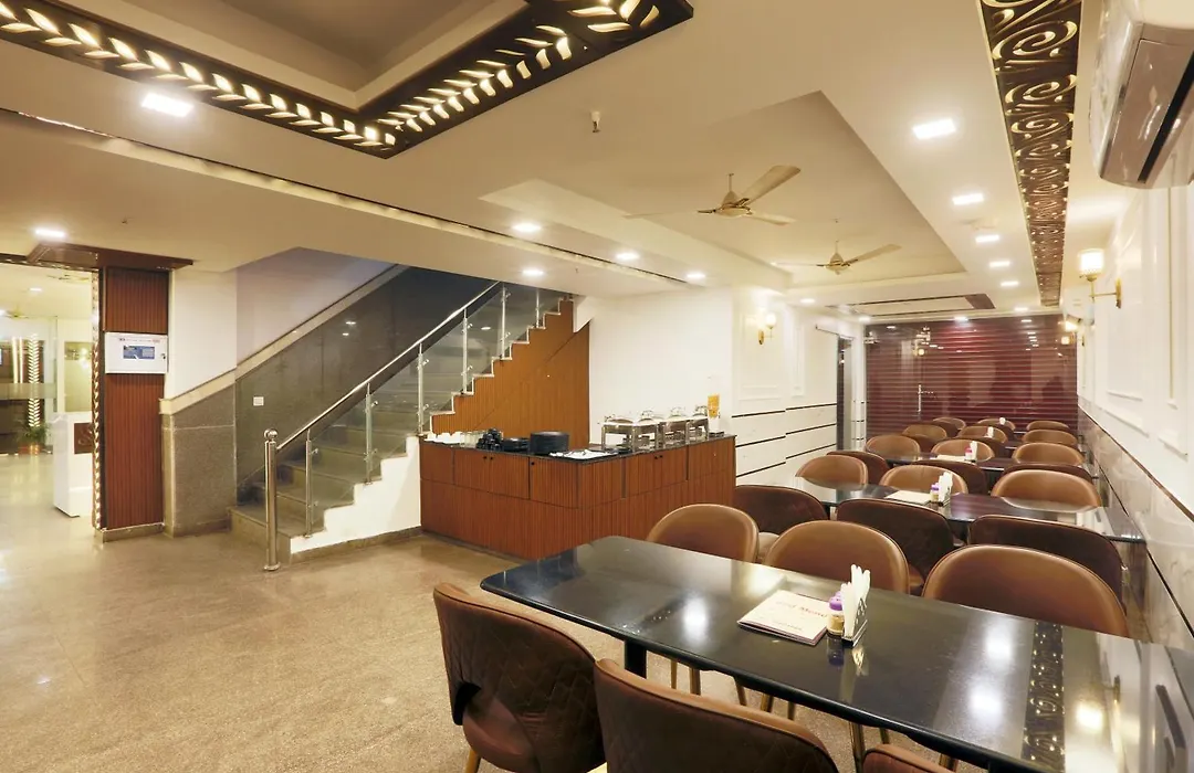 Airport Hotel Chanakya Delhi-1