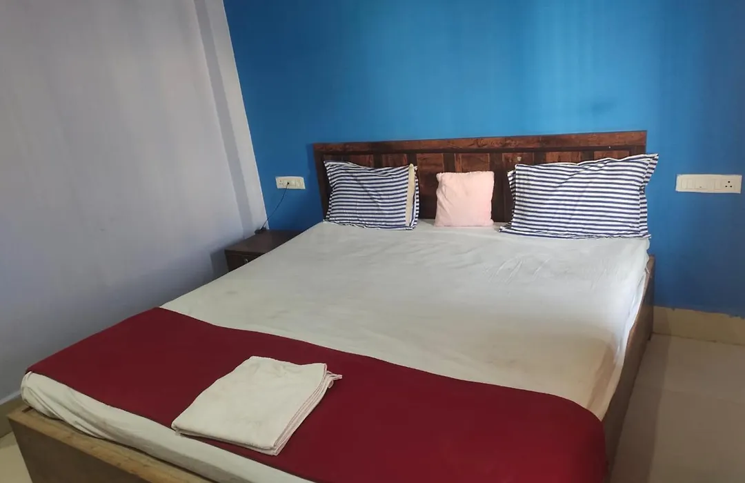 Hotel Tara Lodge Grand Road Puri - Near Jagannath Temple - Best Location-1