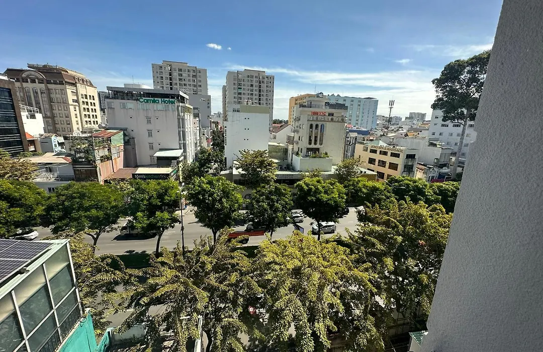 Iris Hotel-1