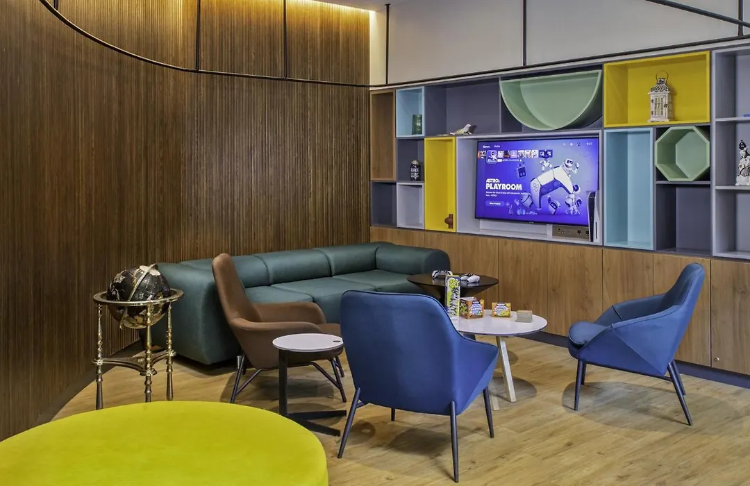 Holiday Inn Yerevan - Republic Square By Ihg-1