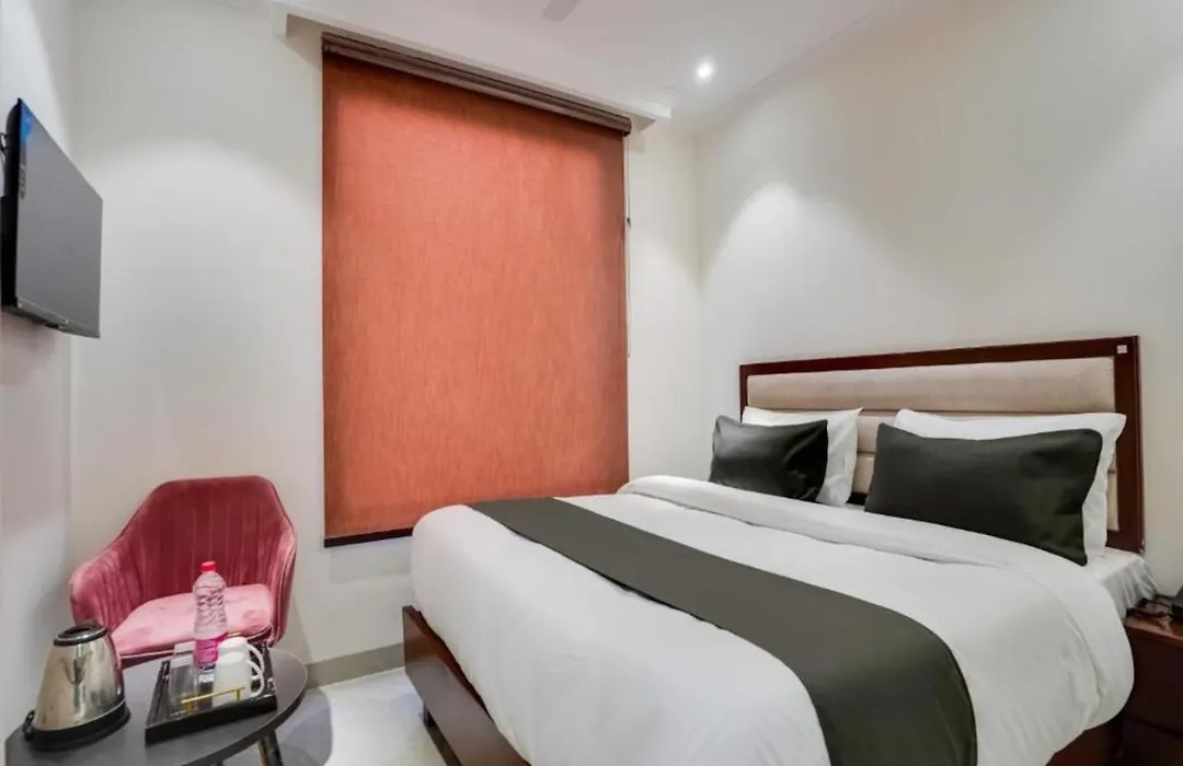 Hotel Ivory Inn New Delhi At Igi Airport-1