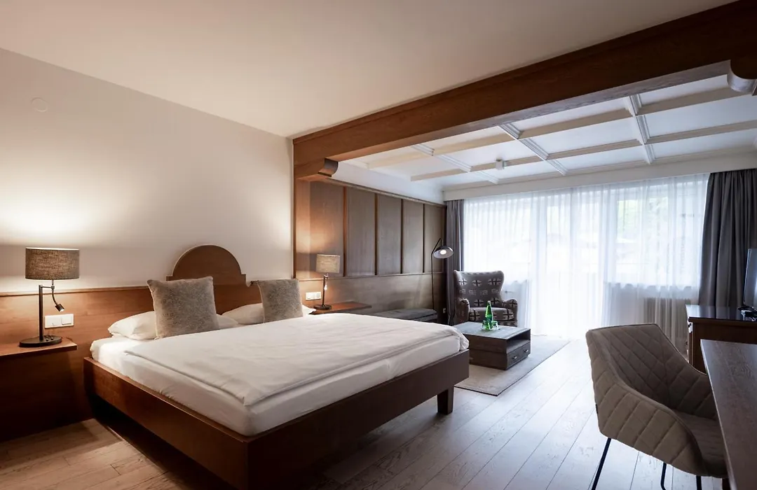 Q! Hotel Maria Theresia-1
