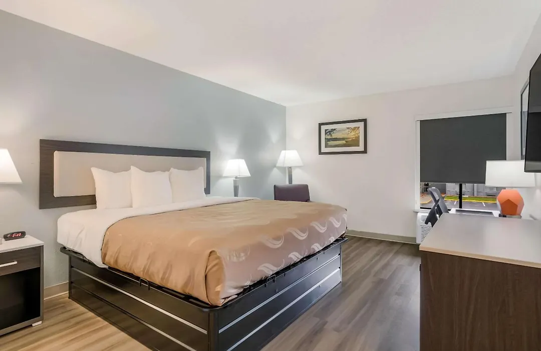 Quality Inn Jacksonville Near Camp Lejeune-1