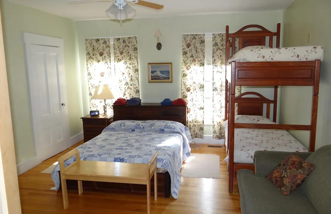 Chamcook Forest Lodge Bed & Breakfast-1