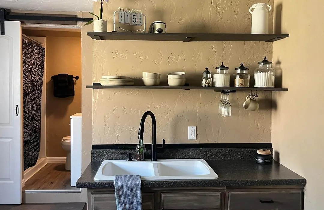 Charming One-Bedroom Retreat-1