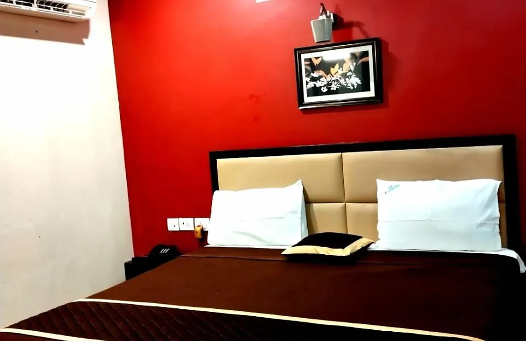 Sri Arulmuthu Residency-1