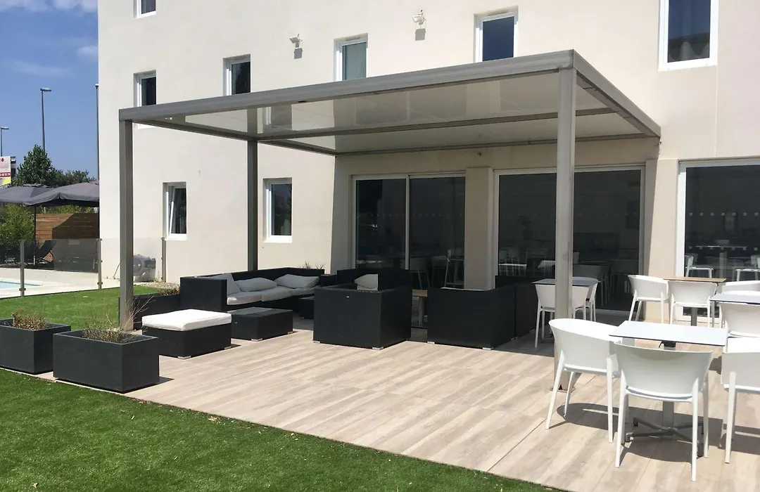 Brit Hotel Martigues Nord-1