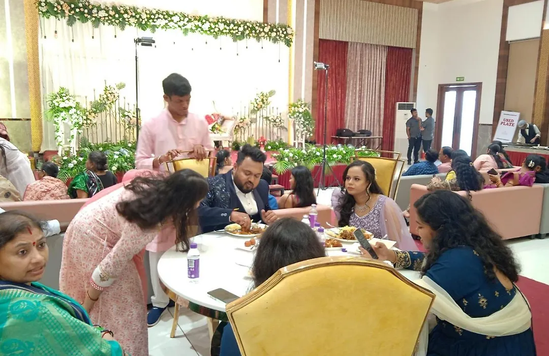 Pushpak Hotel & Convention-1