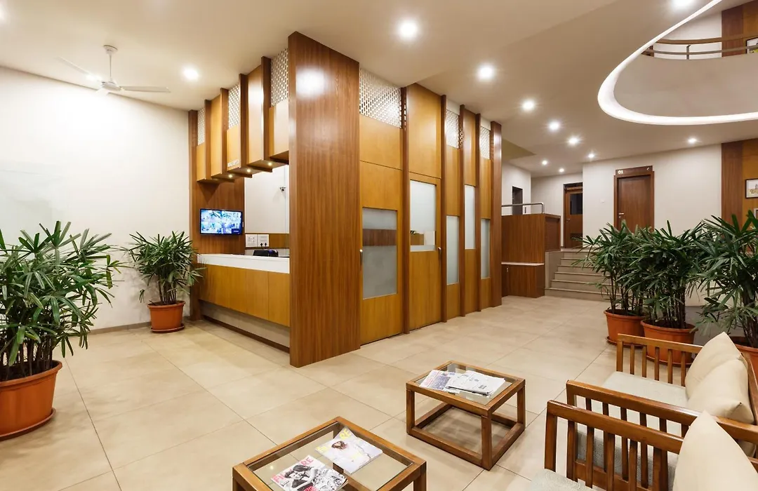 Hotel Classic Mid Town, Kolhapur Near Mahalaxmi Temple-1